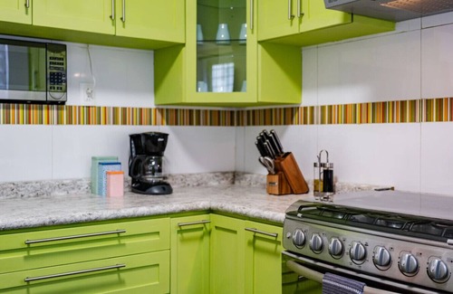 Anahuac Apartment | Large Group-Friendly Home with Stunning Rooftop