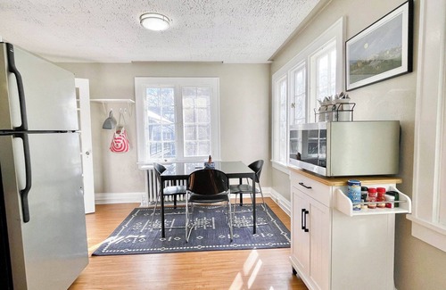 Ithaca House | Large Historic Home on Cornell's Campus. 8 bedrooms 2 bath