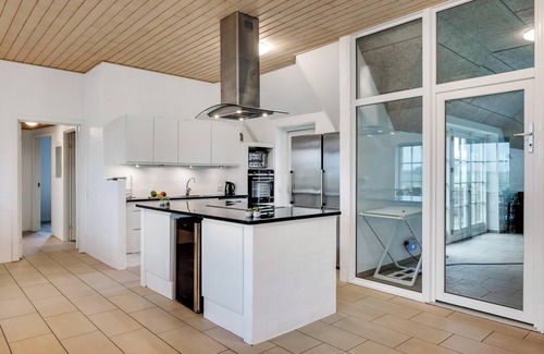 Vedersø Klit House | Large holiday home for 20 people with large pool, Hot tub for 7 people and.