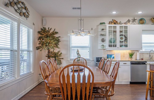 Cedar Lane House | Large Home Near the Caney Y with Pool!