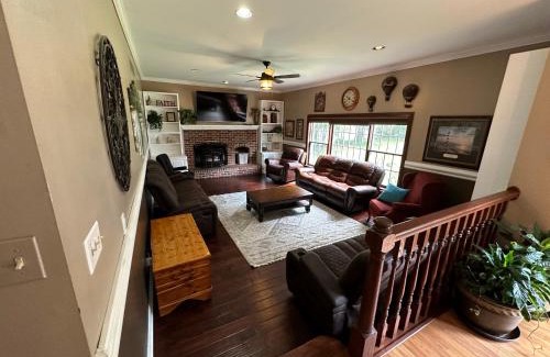 Severn House | Large Home with Pool & 7 bedrooms; sleeps 21