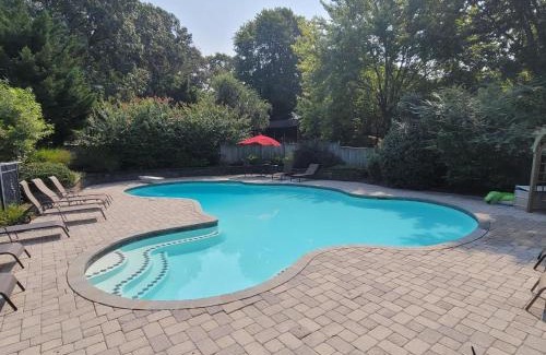 Severn House | Large Home with Pool & 7 bedrooms; sleeps 21