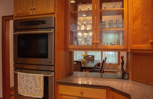 Tolland House | Large house with game-room, deck, bbq grill, basketball/volleyball nets.