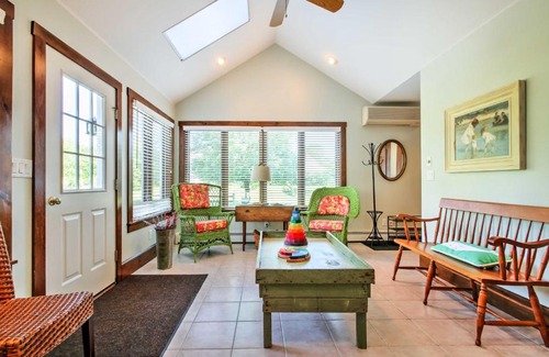 Kennebunk House | Large Kennebunk Home, Walk to Beach Less Than 2 Mi to Town