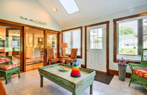 Kennebunk House | Large Kennebunk Home, Walk to Beach Less Than 2 Mi to Town