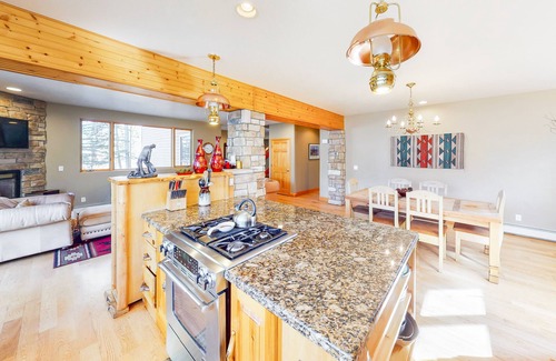 The Reserve House | Large Lodge-Style Home Near Ski Resorts w/Private W/D - Dog Friendly