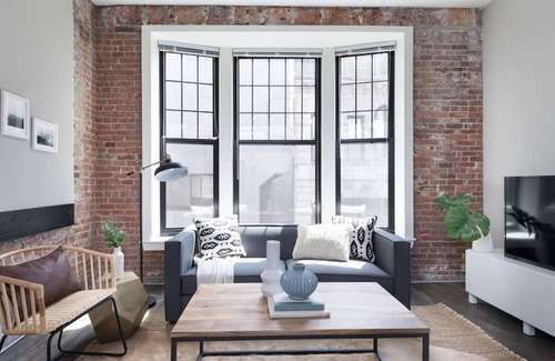 Beacon Hill Apartment | Large Loft Steps From Boston Common | Short Stays | Dog Friendly