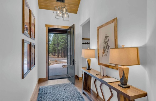 Flagstaff House | Large Luxury 5-Br Flagstaff Cabin on 8 acres