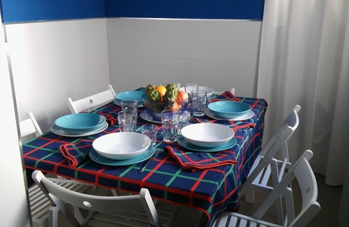 Camino de Ronda Apartment | Large, modern, group friendly apartment in the heart of Granada