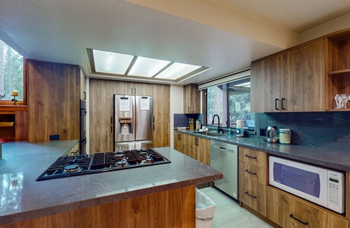 Shaver Lake House | Large Mountain Home w/Game Room, Fireplace, Wifi, & Private W/D