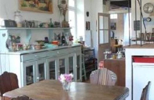 Briare House | Large old character house on the port, with garden, 1h40 from Paris