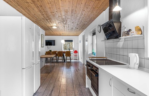 Brande House | Large pool house for 20 people, where hunting is allowed in the adjacent forest.