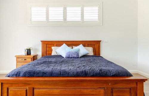 Shepparton North House | Large Premium Family Getaway with Centralised Heating