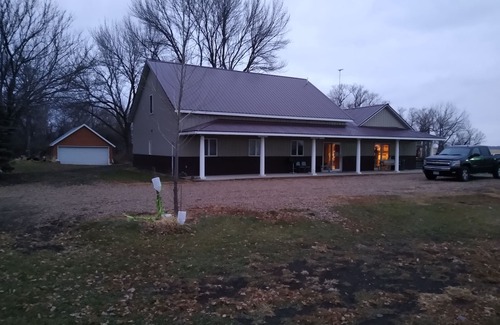 Canby House | Large Private Lodge located in the middle of a hunters paradise