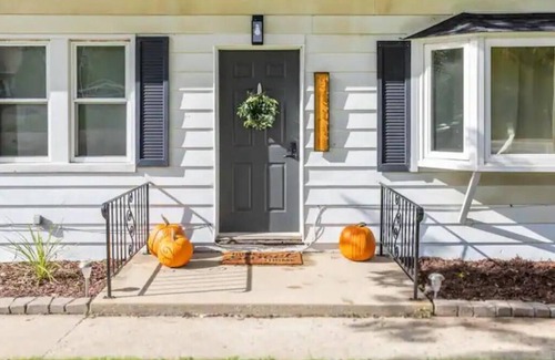 Lockport Apartment | Large Private Studio Apartment