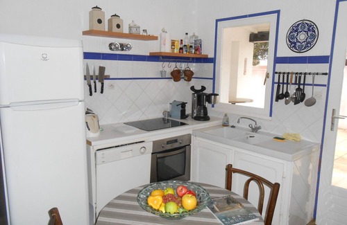 Les Portes-en-Re House | Large rear garden