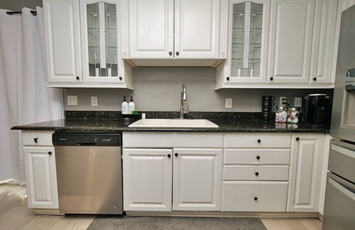 Sacramento House | Large Spacious Home