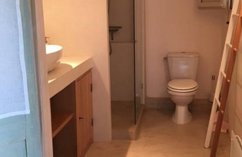 Cabrieres-d'Avignon House | Large studio 70 m2 with swimming pool in the heart of the Luberon