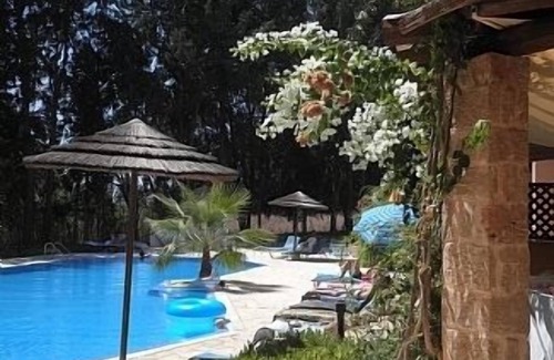 Paphos Apartment | Large sun terrace, balcony, two pools, all major UK TV channels & unlimited wif
