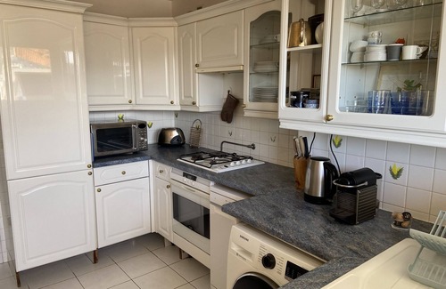 Prado - Republique Apartment | Large sunny flat just minutes from the Croisette, Cannes, with PRIVATE PARKING