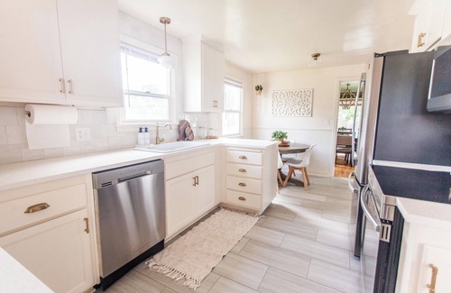 West Eugene House | Large Vintage Home 6 Min to U of O campus