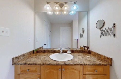 Churchill Meadows House | Large4BR 3000sqft home in Mississauga close to 403/407/401/QEW