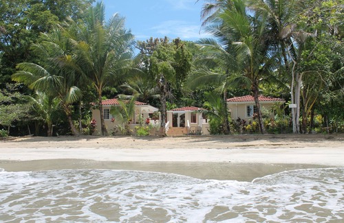 Big Creek Villa | Las Casitas of Villa Paraiso/Beachfront with Private Pool