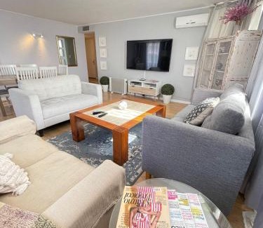 Apoquindo Apartment | Las Condes Parque Arauco, 7 pax Departamento Grande