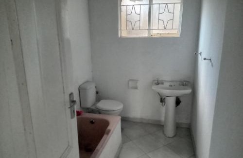 Pretoria West Hotel | Las Palmas Day & Night Guest House