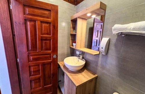 Ecuadorian Amazon Villa | Las Palmeras Agoyan