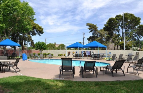Sunrise Manor Resort | Las Vegas Camping Resort Cabin 5