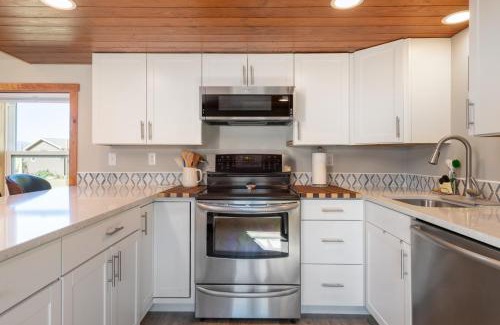 Philipsburg House | Last Best Loft-cozy Loft Cabin W Stunning Views!