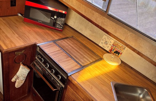 Whitney Beach Boat Rental | Last Hoorah! Houseboat in the beautiful Palma Sola Bay near Anna Maria Island