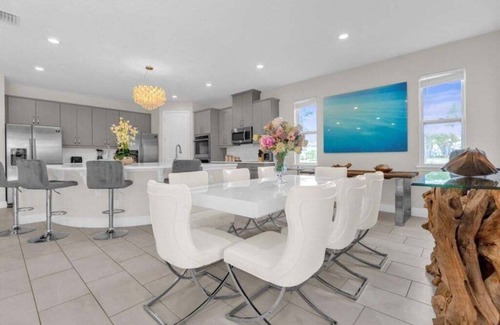 West Kissimmee Villa | Last Minute Disney Getaway! Villa with Private Pool & Hot Tub. Book Now! #120671