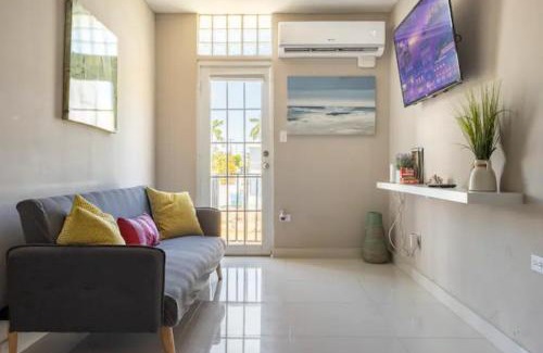 Isla Verde Apartment | Latitude Adjustment