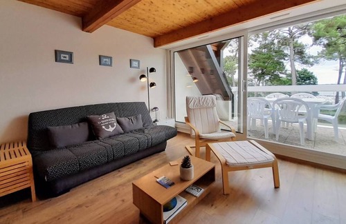 La Trinite-sur-Mer Apartment | LaTrinité/Mer-3-room apartment-47m²-Wifi-Port view