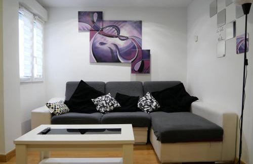 Burgos Apartment | Laucar Vivienda de uso turístico