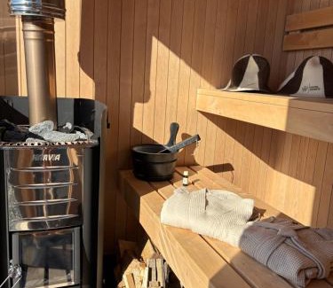 Castletownbere House | Laughing Seagull Cottage - Sea Views and Sauna