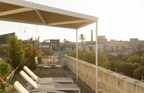 San Cesario di Lecce Apartment | Laurel - Designer apartment in historic building 5 min from Lecce