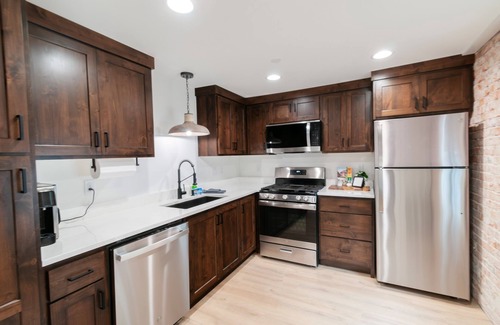 Lava Hot Springs Apartment | Lava Hot Springs Theme- Suites of Lava- Unit 2