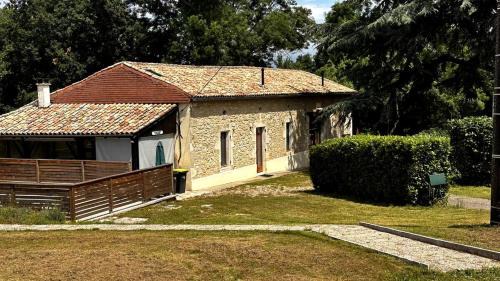 Roumagne House | Lavanda House Grand Gite Piscine