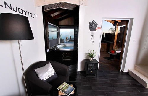 Nof Kinneret Ski Chalet | lavelo לה ולו