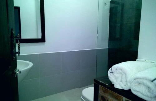 Mirissa Hotel | Lavendra Villa, Mirissa.