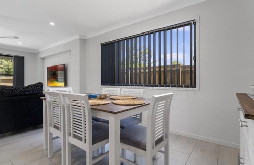 Woorim House | LAVISH BEACH HOUSE ON THE SURF SIDE!