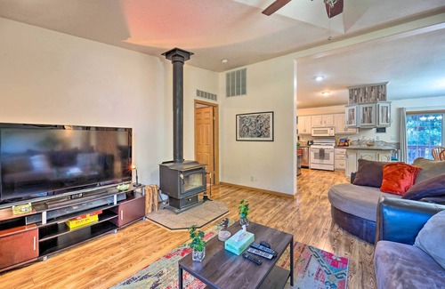 Forest Lakes Cottage | 'lazy Bear Den' ~ 9 Mi to Vallecito Reservoir