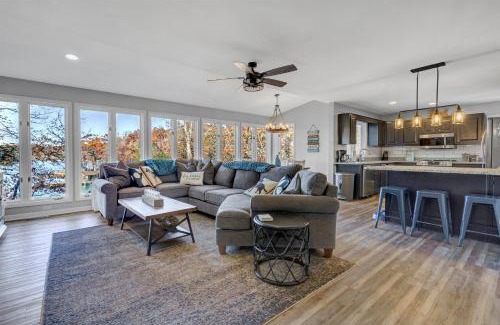 Huddleston House | Lazy Dog Retreat