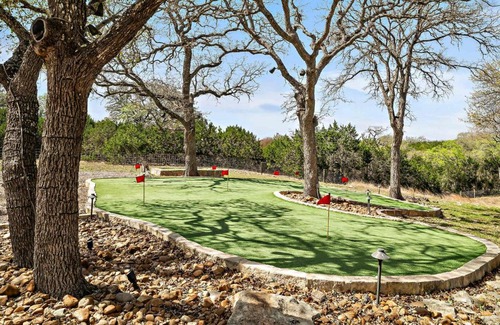 Boerne House | Lazy River Ranch - Lazy River Pool, Golf & Pickleball