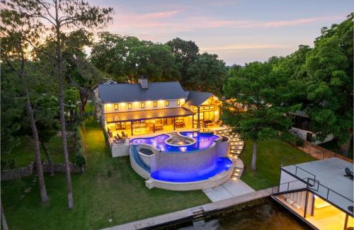 Kingsland House | LBJ Lodge Concierge Services