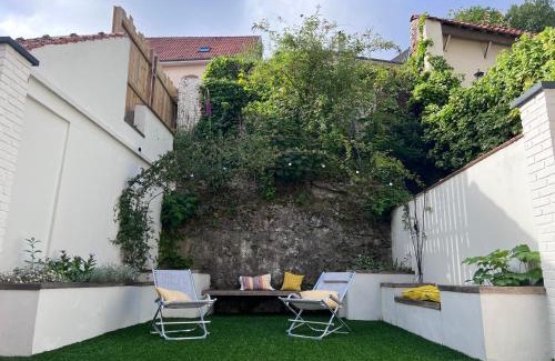 Montreuil-sur-Mer House | Le 18VB