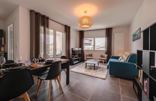 Annecy House | Le 305 - T3 with garage and beautiful terrace